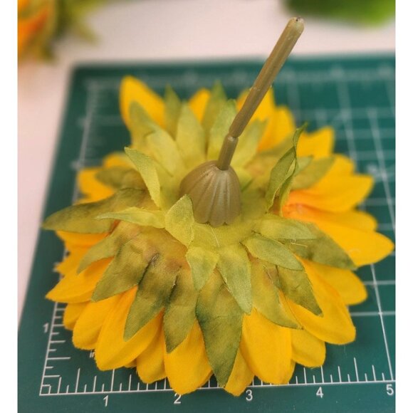 Artificial Sunflowers For Wreath Making 5 Stems With Leaves Yellow & Green 5" Wi - Picture 7 of 11